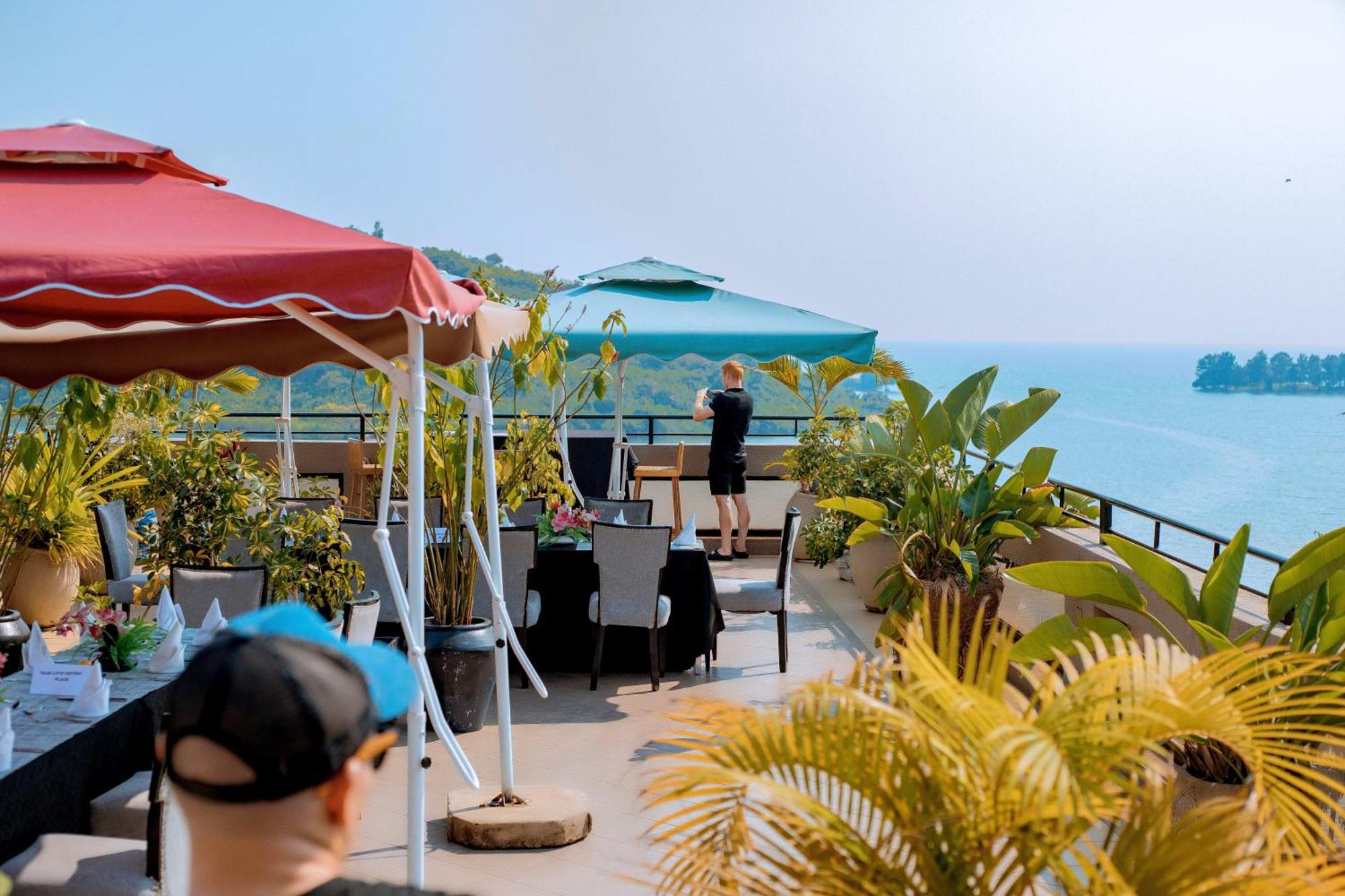 Kivu Hilltop View Resort Gisenyi Esterno foto