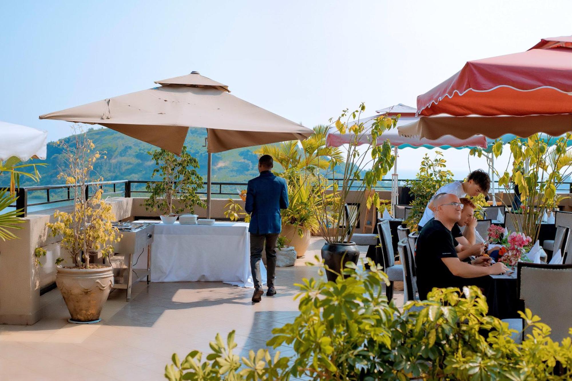 Kivu Hilltop View Resort Gisenyi Esterno foto