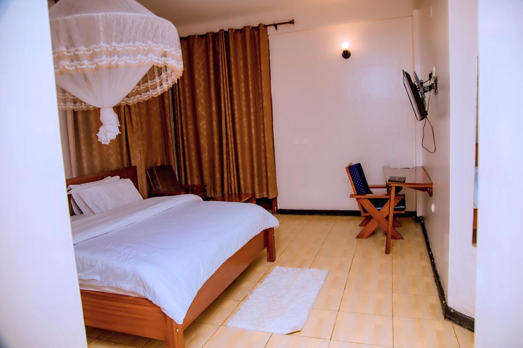 Kivu Hilltop View Resort Gisenyi Esterno foto